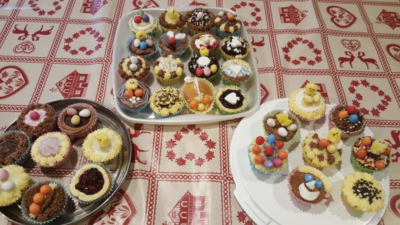 Easter Cake Decoration